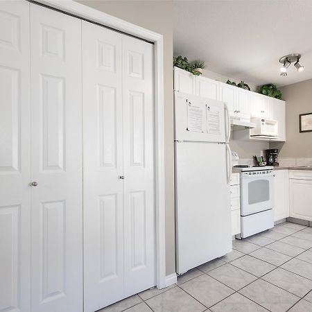 Paradise Canyon Golf Resort - Luxury Condo M405 Lethbridge Exterior foto